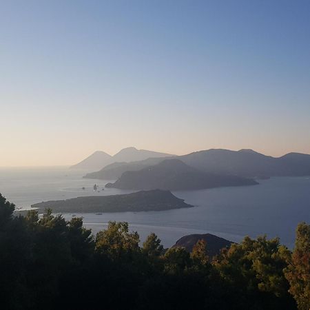 Almar Bnb Vulcano  Exteriör bild